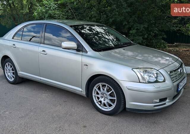 Серый Тойота Авенсис, объемом двигателя 2 л и пробегом 250 тыс. км за 5100 $, фото 7 на Automoto.ua