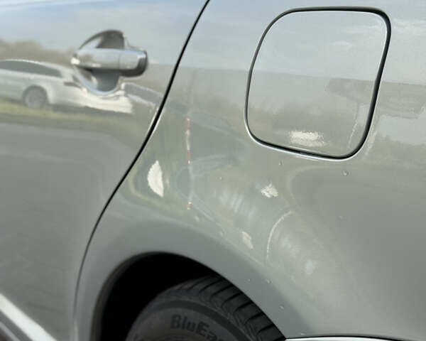 Серый Тойота Авенсис, объемом двигателя 2 л и пробегом 250 тыс. км за 5899 $, фото 5 на Automoto.ua