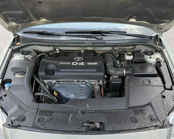 Серый Тойота Авенсис, объемом двигателя 2 л и пробегом 250 тыс. км за 5899 $, фото 30 на Automoto.ua