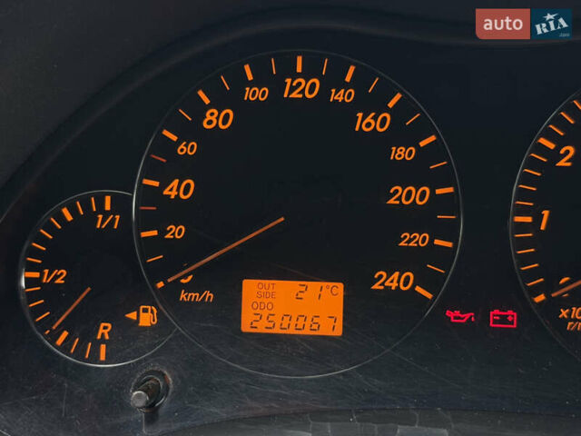 Серый Тойота Авенсис, объемом двигателя 2 л и пробегом 250 тыс. км за 5899 $, фото 21 на Automoto.ua