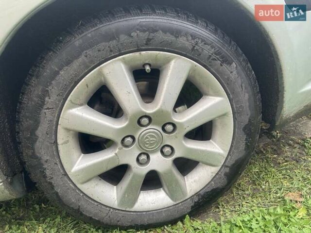 Серый Тойота Авенсис, объемом двигателя 2.23 л и пробегом 200 тыс. км за 6000 $, фото 3 на Automoto.ua