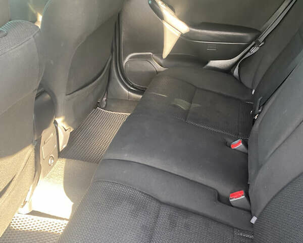 Сірий Тойота Авенсіс, об'ємом двигуна 2.2 л та пробігом 330 тис. км за 5600 $, фото 38 на Automoto.ua