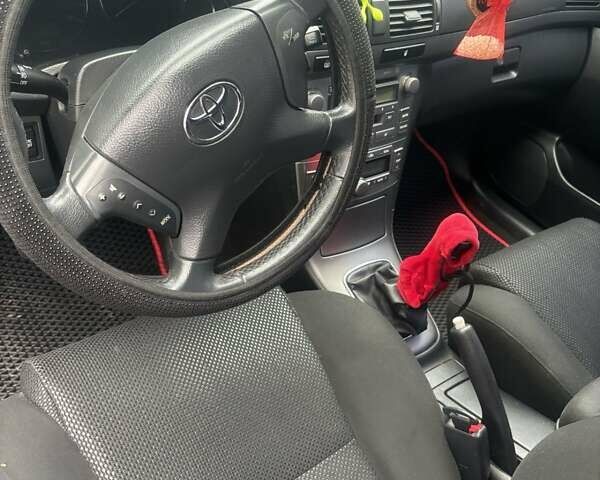 Серый Тойота Авенсис, объемом двигателя 2.23 л и пробегом 200 тыс. км за 6000 $, фото 6 на Automoto.ua