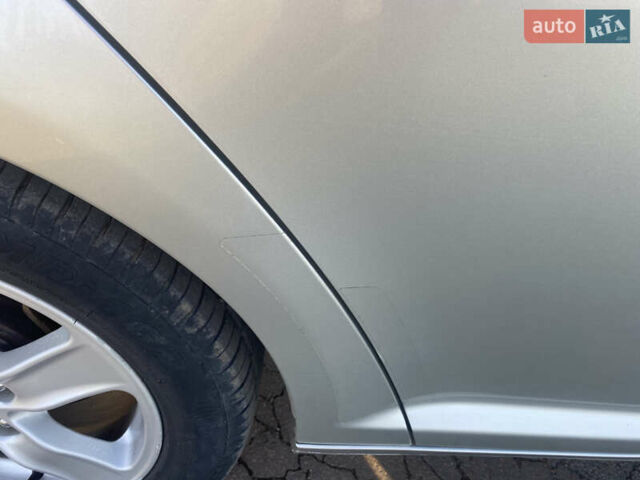 Сірий Тойота Авенсіс, об'ємом двигуна 2.2 л та пробігом 330 тис. км за 5600 $, фото 15 на Automoto.ua