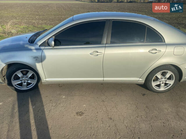 Сірий Тойота Авенсіс, об'ємом двигуна 2.2 л та пробігом 330 тис. км за 5600 $, фото 6 на Automoto.ua