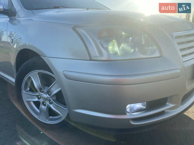 Сірий Тойота Авенсіс, об'ємом двигуна 2.2 л та пробігом 330 тис. км за 5600 $, фото 18 на Automoto.ua