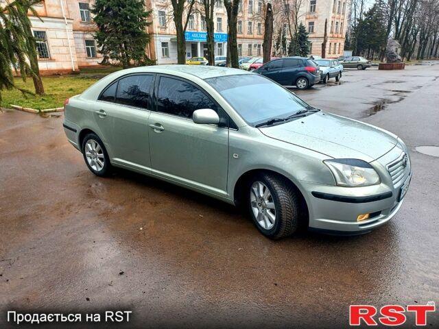 Серый Тойота Авенсис, объемом двигателя 2.2 л и пробегом 170 тыс. км за 5600 $, фото 2 на Automoto.ua