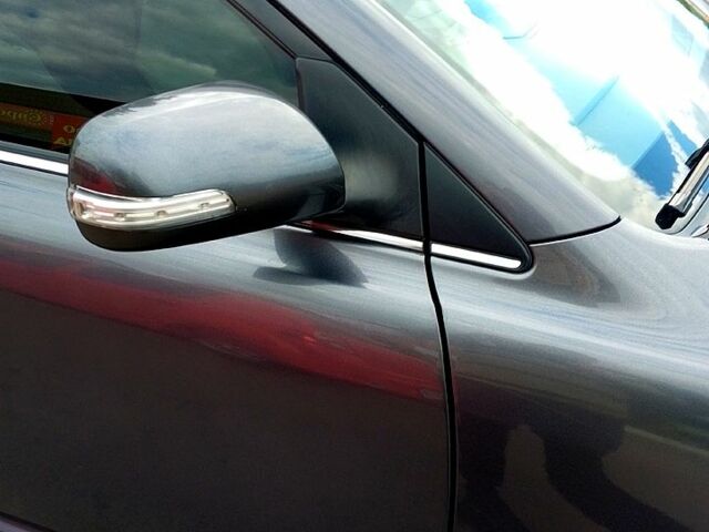 Серый Тойота Авенсис, объемом двигателя 2.2 л и пробегом 171 тыс. км за 6700 $, фото 2 на Automoto.ua