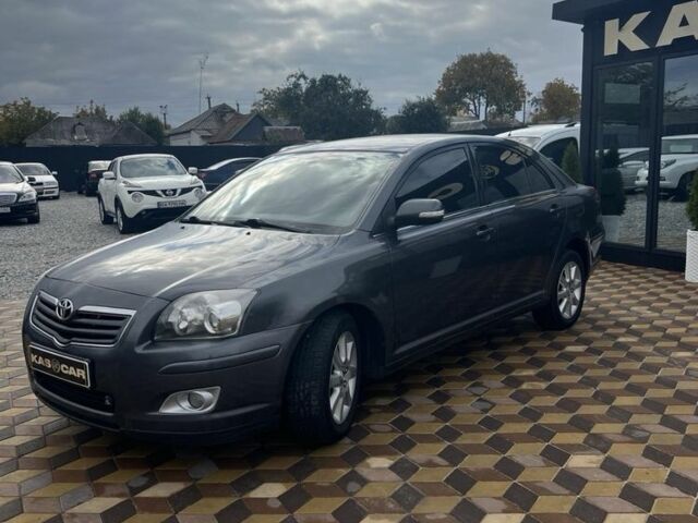 Серый Тойота Авенсис, объемом двигателя 2.2 л и пробегом 170 тыс. км за 6600 $, фото 2 на Automoto.ua
