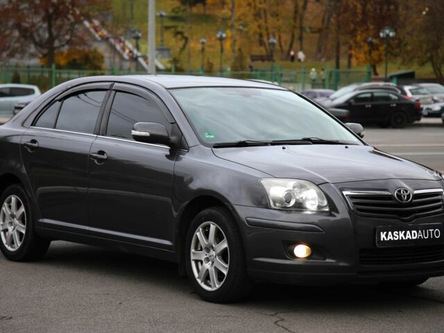 Сірий Тойота Авенсіс, об'ємом двигуна 1.8 л та пробігом 213 тис. км за 8000 $, фото 2 на Automoto.ua