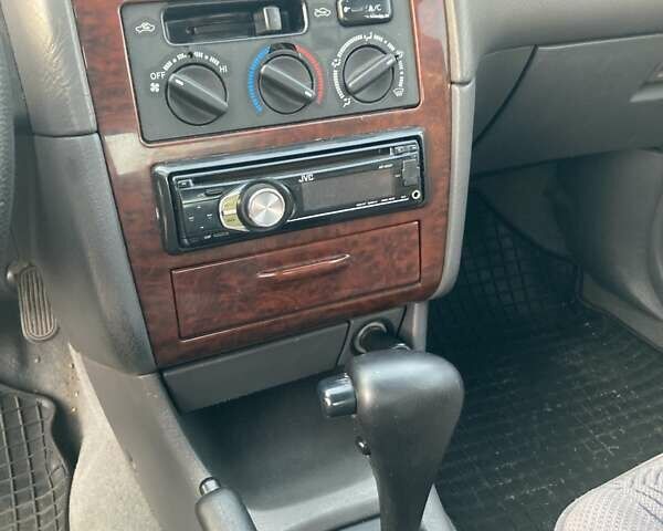 Синій Тойота Авенсіс, об'ємом двигуна 1.8 л та пробігом 391 тис. км за 3500 $, фото 6 на Automoto.ua