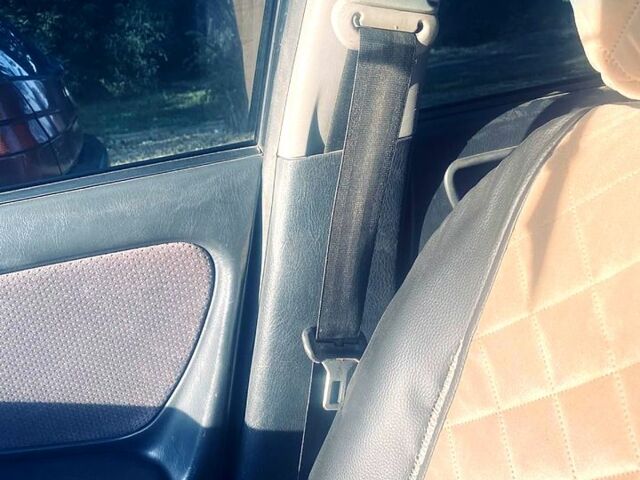 Синий Тойота Авенсис, объемом двигателя 2 л и пробегом 0 тыс. км за 2600 $, фото 1 на Automoto.ua