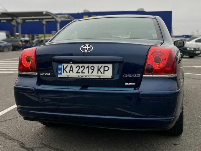 Синий Тойота Авенсис, объемом двигателя 1.8 л и пробегом 250 тыс. км за 4200 $, фото 8 на Automoto.ua