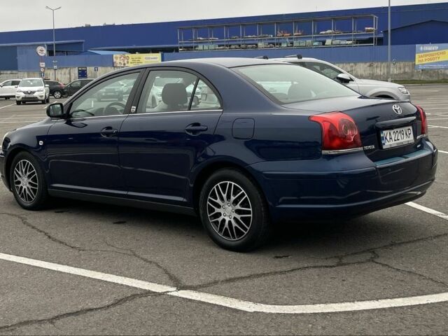 Синий Тойота Авенсис, объемом двигателя 1.8 л и пробегом 250 тыс. км за 4200 $, фото 9 на Automoto.ua