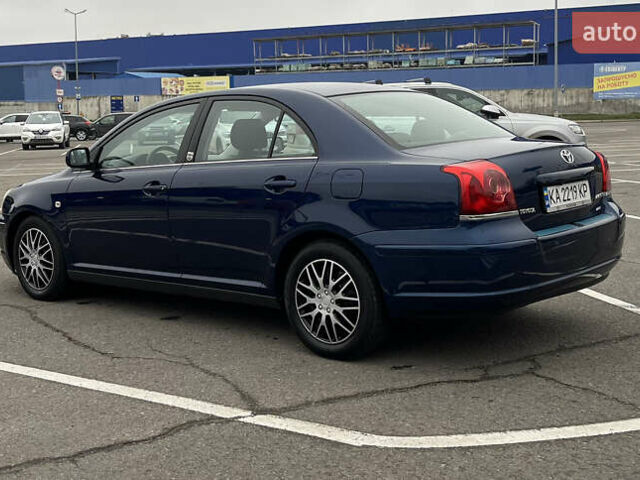 Синій Тойота Авенсіс, об'ємом двигуна 1.8 л та пробігом 250 тис. км за 4200 $, фото 9 на Automoto.ua
