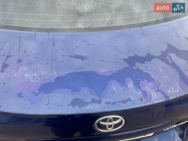 Синий Тойота Авенсис, объемом двигателя 1.8 л и пробегом 375 тыс. км за 6000 $, фото 7 на Automoto.ua