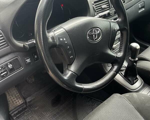 Синий Тойота Авенсис, объемом двигателя 1.8 л и пробегом 375 тыс. км за 6000 $, фото 15 на Automoto.ua