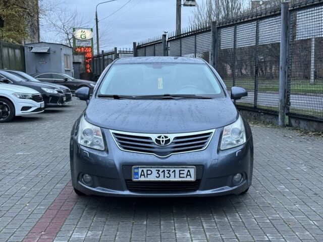 Синий Тойота Авенсис, объемом двигателя 2 л и пробегом 177 тыс. км за 7700 $, фото 1 на Automoto.ua