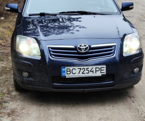 Синій Тойота Авенсіс, об'ємом двигуна 0.18 л та пробігом 380 тис. км за 6700 $, фото 6 на Automoto.ua