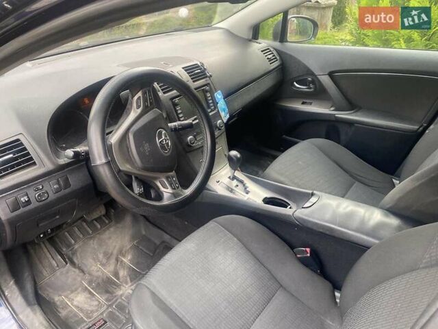 Синій Тойота Авенсіс, об'ємом двигуна 2.23 л та пробігом 238 тис. км за 9900 $, фото 8 на Automoto.ua