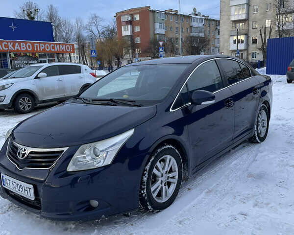 Синій Тойота Авенсіс, об'ємом двигуна 2 л та пробігом 203 тис. км за 8800 $, фото 5 на Automoto.ua