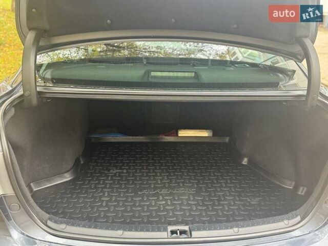 Синий Тойота Авенсис, объемом двигателя 2 л и пробегом 167 тыс. км за 9500 $, фото 8 на Automoto.ua