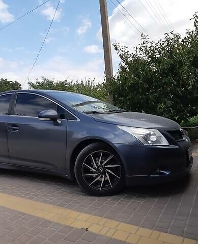 Синій Тойота Авенсіс, об'ємом двигуна 2 л та пробігом 142 тис. км за 8000 $, фото 13 на Automoto.ua