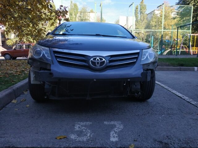 Синий Тойота Авенсис, объемом двигателя 2 л и пробегом 298 тыс. км за 6722 $, фото 12 на Automoto.ua