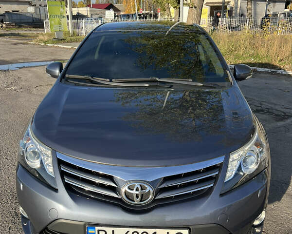 Синий Тойота Авенсис, объемом двигателя 1.99 л и пробегом 161 тыс. км за 11500 $, фото 1 на Automoto.ua