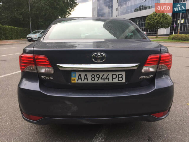 Синий Тойота Авенсис, объемом двигателя 1.8 л и пробегом 125 тыс. км за 11500 $, фото 7 на Automoto.ua