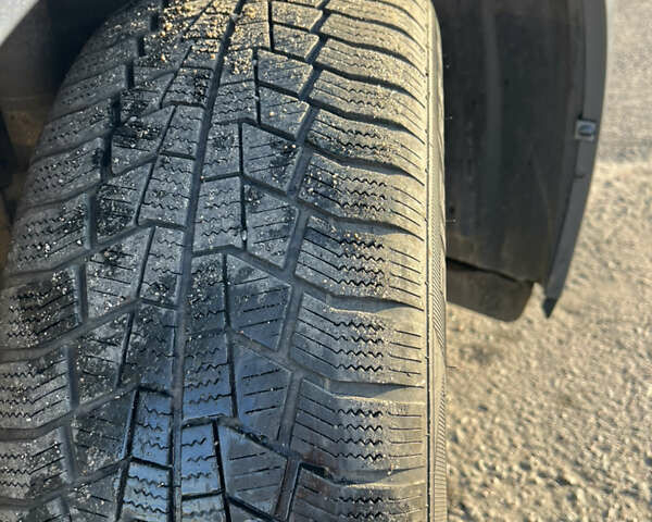 Синий Тойота Авенсис, объемом двигателя 1.99 л и пробегом 161 тыс. км за 11500 $, фото 9 на Automoto.ua