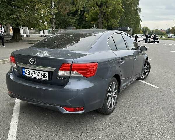 Синий Тойота Авенсис, объемом двигателя 2 л и пробегом 185 тыс. км за 11000 $, фото 5 на Automoto.ua