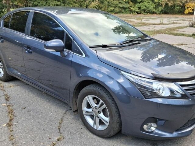 Синій Тойота Авенсіс, об'ємом двигуна 1.8 л та пробігом 75 тис. км за 11700 $, фото 14 на Automoto.ua