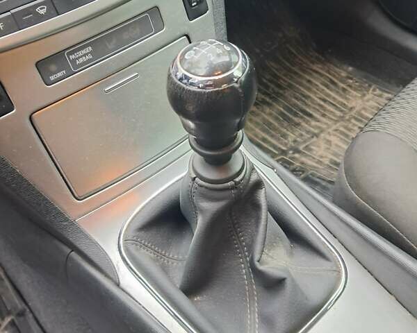 Синий Тойота Авенсис, объемом двигателя 1.8 л и пробегом 75 тыс. км за 11800 $, фото 8 на Automoto.ua