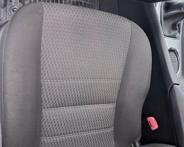 Синий Тойота Авенсис, объемом двигателя 1.8 л и пробегом 75 тыс. км за 11800 $, фото 6 на Automoto.ua