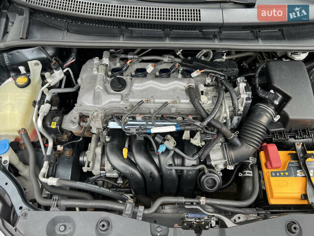 Синий Тойота Авенсис, объемом двигателя 1.8 л и пробегом 187 тыс. км за 9500 $, фото 19 на Automoto.ua