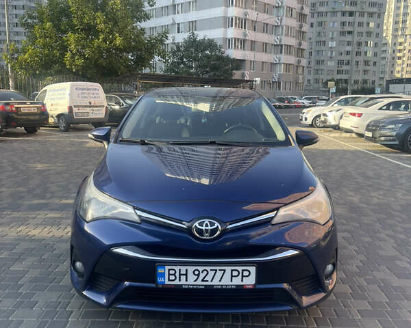 Синий Тойота Авенсис, объемом двигателя 1.8 л и пробегом 232 тыс. км за 14000 $, фото 1 на Automoto.ua