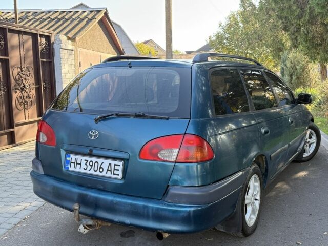 Синий Тойота Авенсис, объемом двигателя 1.8 л и пробегом 250 тыс. км за 2300 $, фото 8 на Automoto.ua