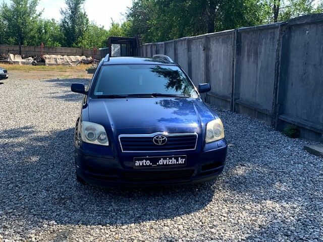 Синій Тойота Авенсіс, об'ємом двигуна 2 л та пробігом 240 тис. км за 5100 $, фото 1 на Automoto.ua