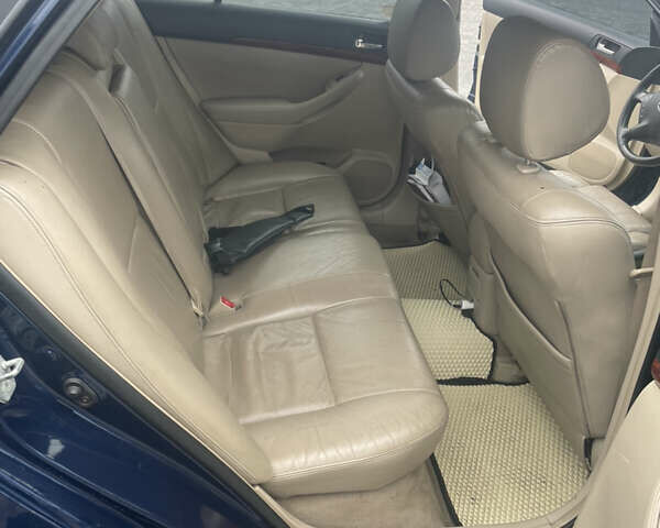 Синій Тойота Авенсіс, об'ємом двигуна 2 л та пробігом 300 тис. км за 6000 $, фото 13 на Automoto.ua
