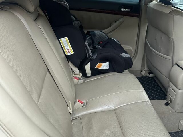 Синій Тойота Авенсіс, об'ємом двигуна 2 л та пробігом 480 тис. км за 3800 $, фото 6 на Automoto.ua