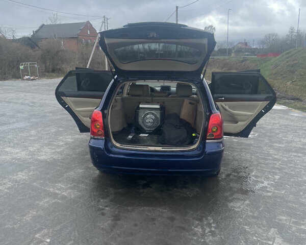 Синій Тойота Авенсіс, об'ємом двигуна 2 л та пробігом 300 тис. км за 6000 $, фото 8 на Automoto.ua