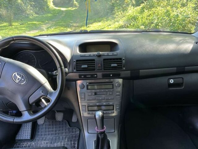 Синий Тойота Авенсис, объемом двигателя 2 л и пробегом 400 тыс. км за 3813 $, фото 7 на Automoto.ua