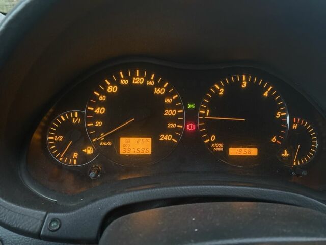 Синий Тойота Авенсис, объемом двигателя 2.2 л и пробегом 37 тыс. км за 2800 $, фото 15 на Automoto.ua