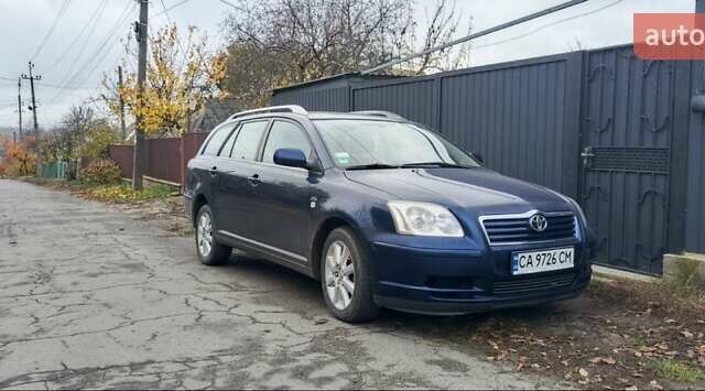 Синий Тойота Авенсис, объемом двигателя 2 л и пробегом 330 тыс. км за 4700 $, фото 4 на Automoto.ua