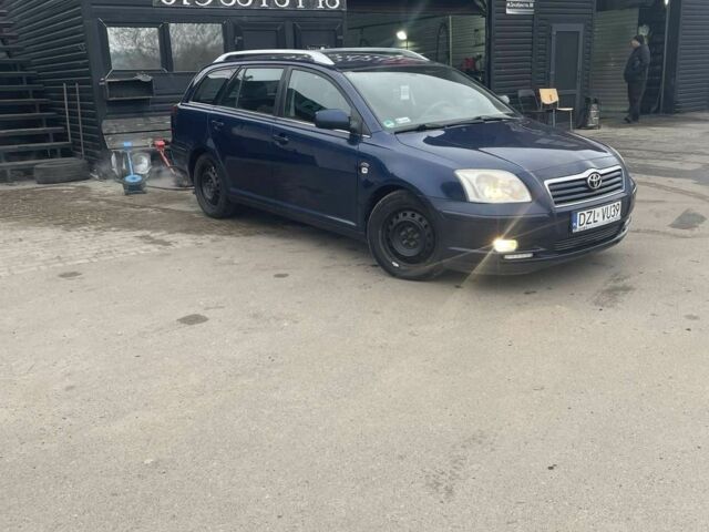 Синій Тойота Авенсіс, об'ємом двигуна 2 л та пробігом 320 тис. км за 2600 $, фото 1 на Automoto.ua
