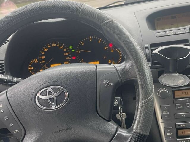 Синій Тойота Авенсіс, об'ємом двигуна 2 л та пробігом 320 тис. км за 2600 $, фото 19 на Automoto.ua