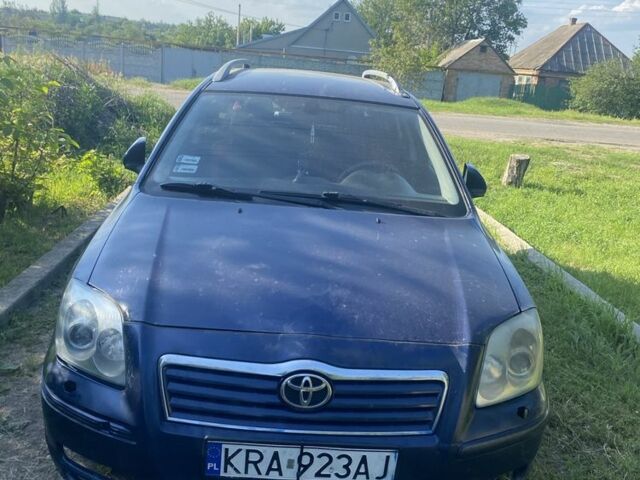 Синий Тойота Авенсис, объемом двигателя 2.2 л и пробегом 37 тыс. км за 2800 $, фото 1 на Automoto.ua