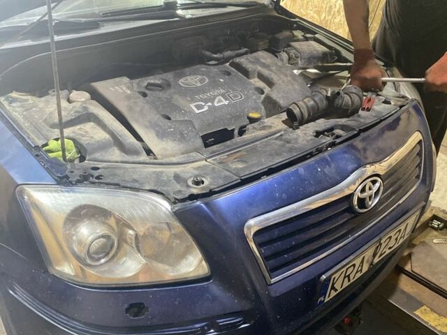 Синий Тойота Авенсис, объемом двигателя 2.2 л и пробегом 37 тыс. км за 2800 $, фото 12 на Automoto.ua