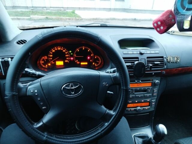 Синій Тойота Авенсіс, об'ємом двигуна 2 л та пробігом 309 тис. км за 1999 $, фото 7 на Automoto.ua